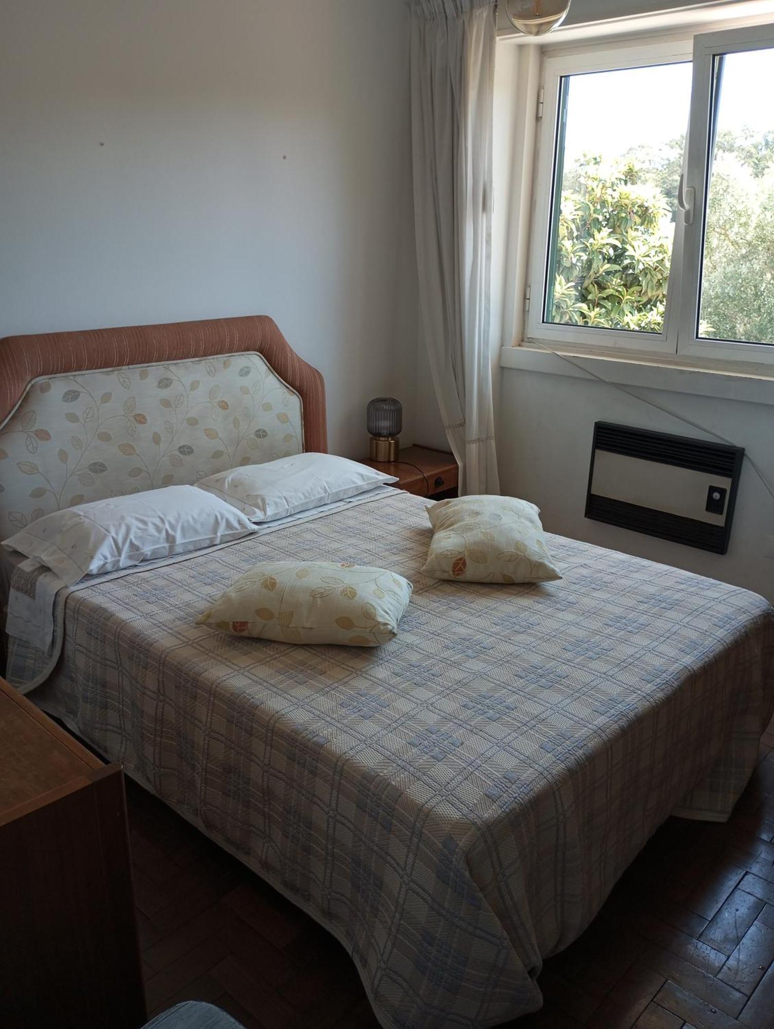 Casa De Alojamento Local Оэйраш Экстерьер фото